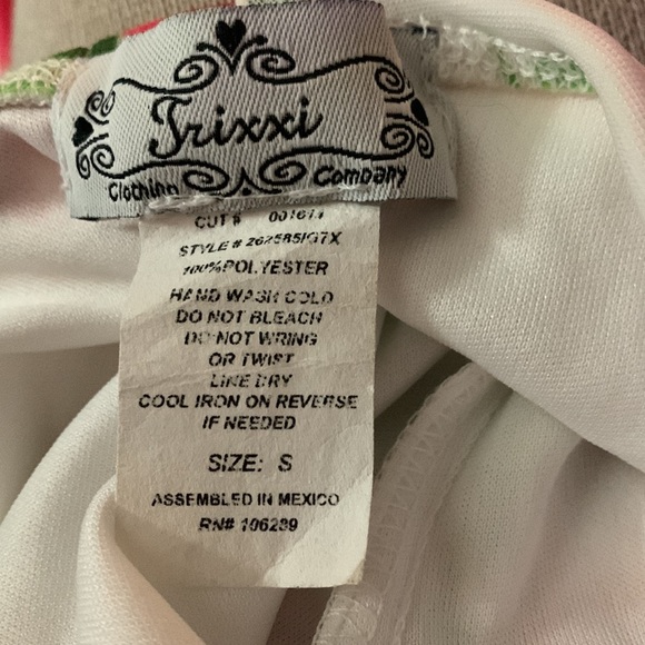 Vintage Trixxi beautiful floral dress - Picture 10 of 10